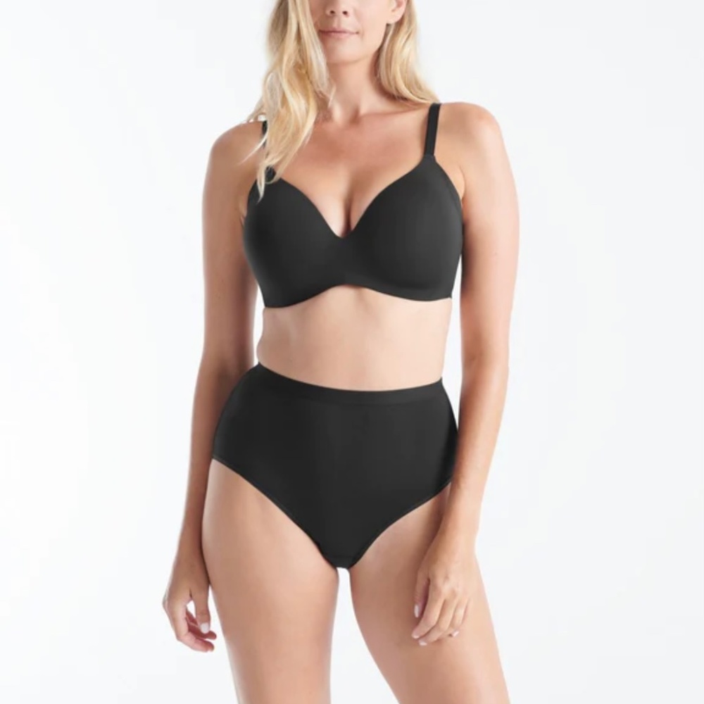 Knix WingWoman Contour Bra size 6 (32DD/34DD/34E)